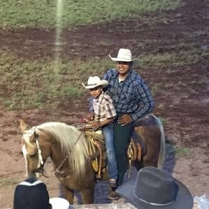 Meet your Posher, Felipe